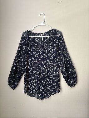 LC Lauren Conrad Floral Chiffon Lace Sleeve Blouse XS Navy